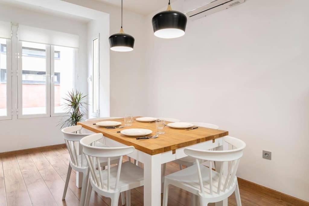 Cozy Apartment City Center Alicante Exterior foto